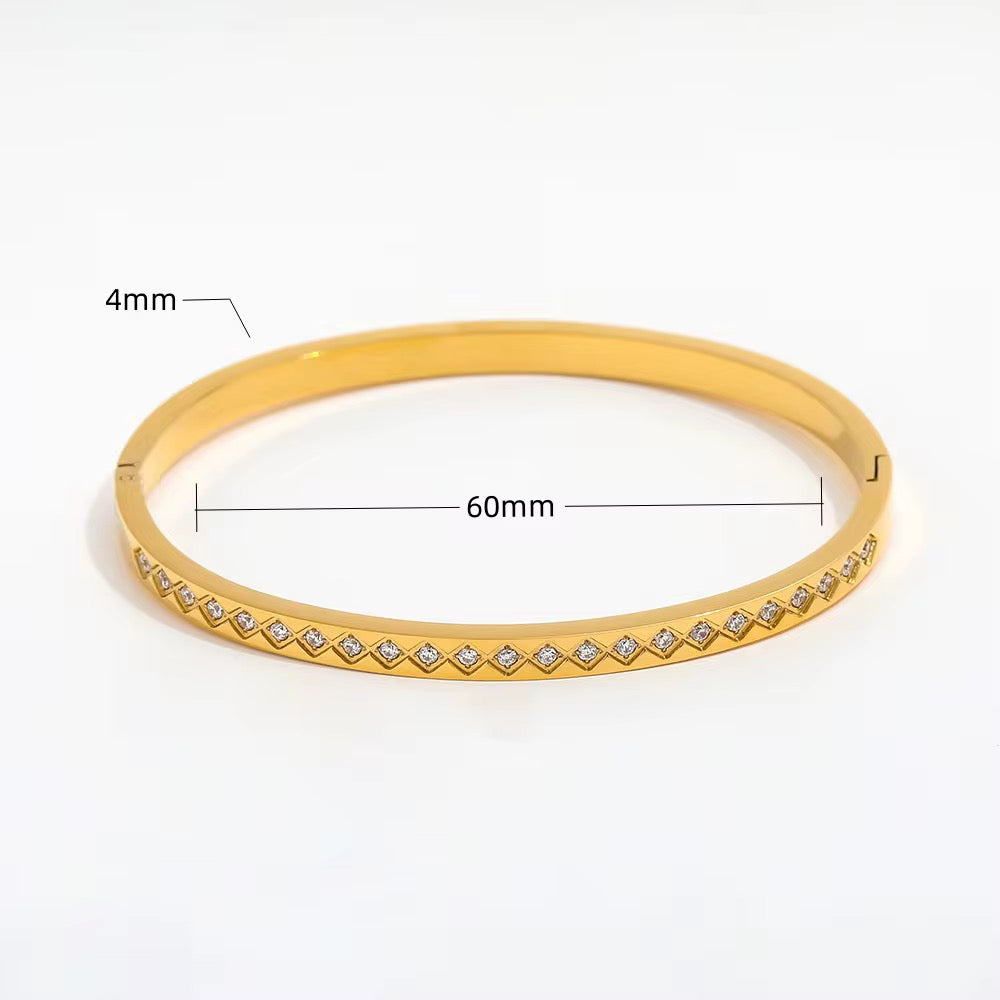 Tessa Bangle | 18K Gold Plated